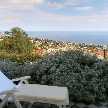 Διαμέρισμα Locazione Turistica Glicine Σαν Ρέμο