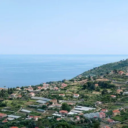 Locazione Turistica Glicine * Σαν Ρέμο